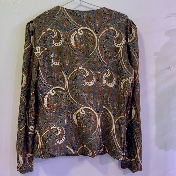 Vintage paisley suit/skirt set - Picture 9 of 14